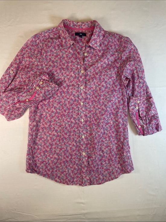GAP Tops - GAP Pink Floral-Print Button Down Shirt